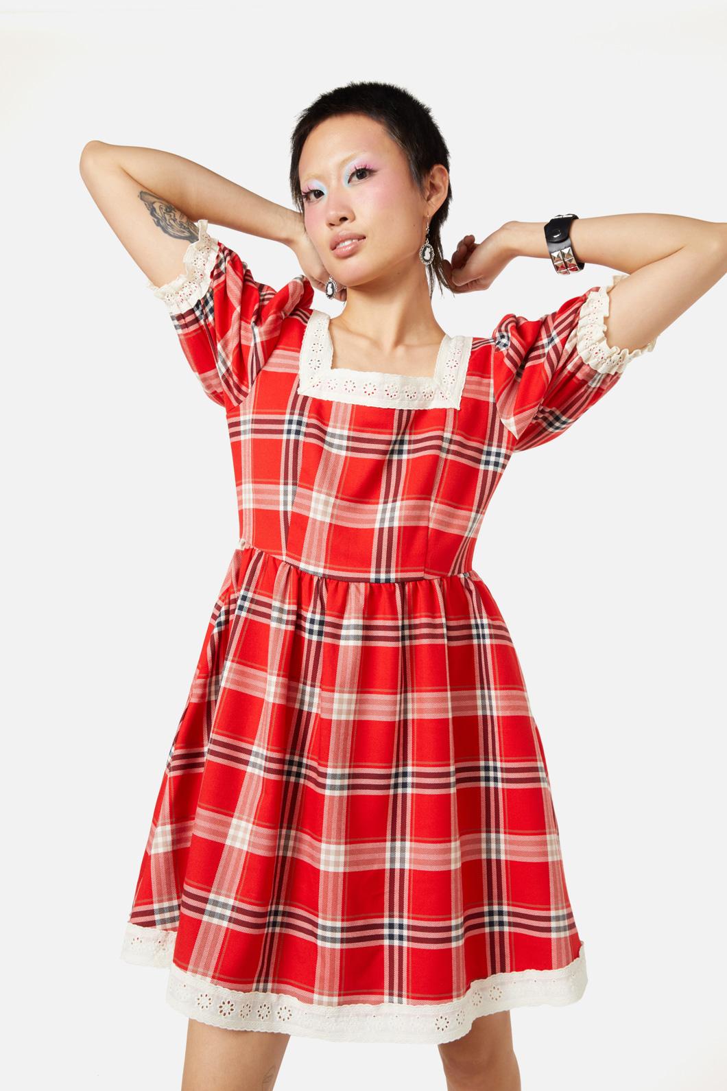 Dangerfield - Queen Of Cats Tartan Dress - red