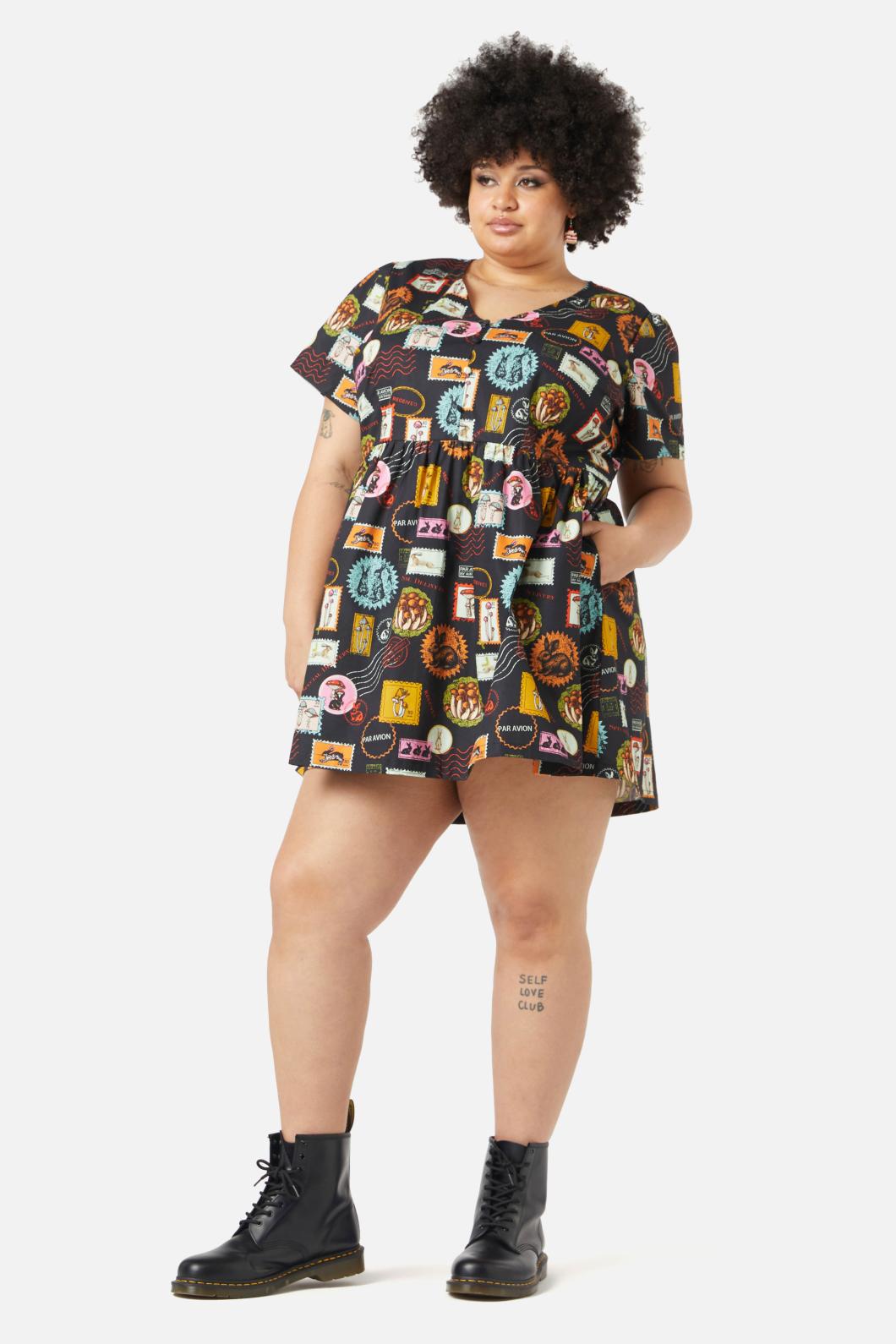 Dangerfield - Curve Old Postal Printed Dress - multi