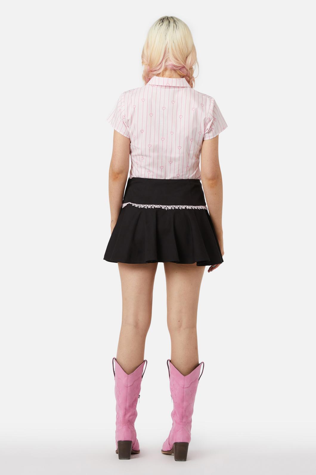 Dangerfield - Spaghettea Lace Skort - black-pink