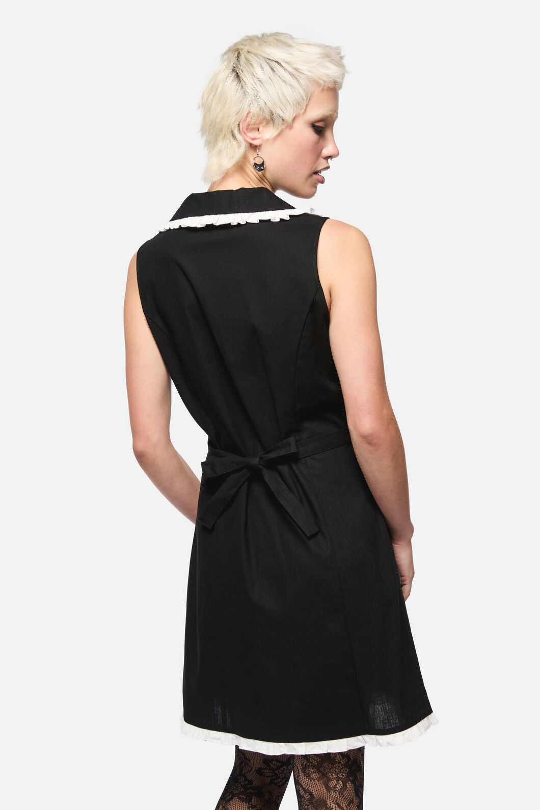 Dangerfield - Catkins Ruffle Pinny - black