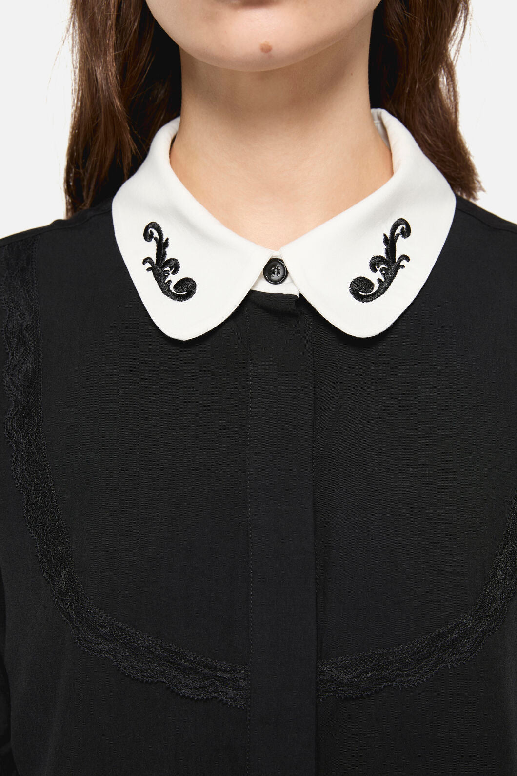 Dangerfield - Little Bitter Maid Crop Blouse - black