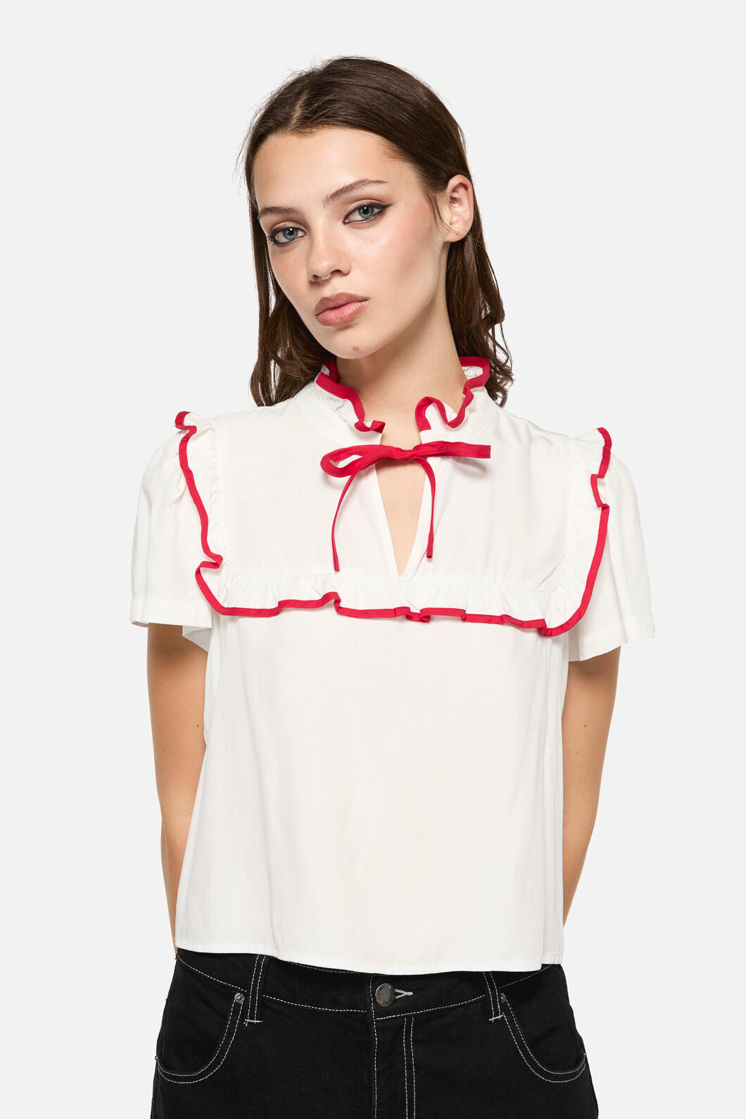 Dangerfield - Little Bitter Frilly Blouse - cream