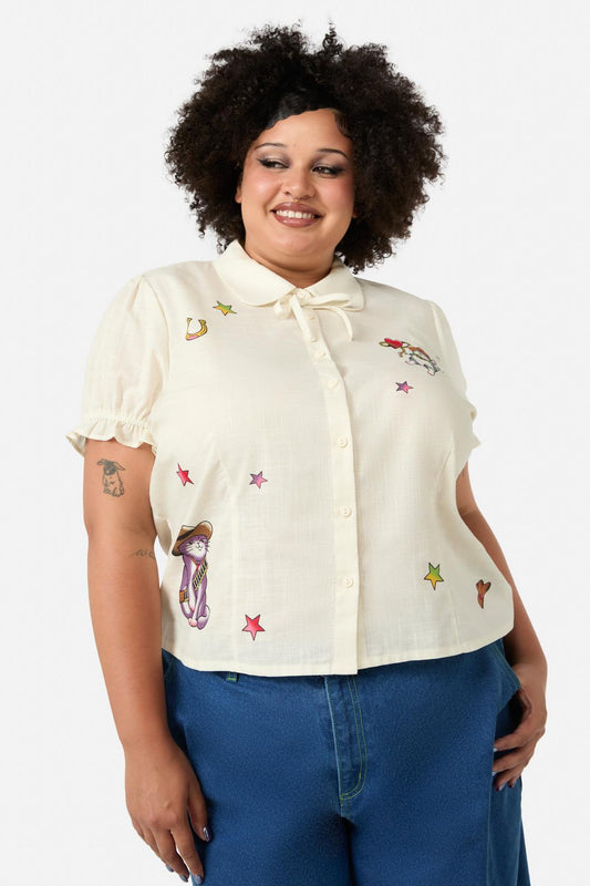 Dangerfield - Curve Meowdy Badge Blouse - cream