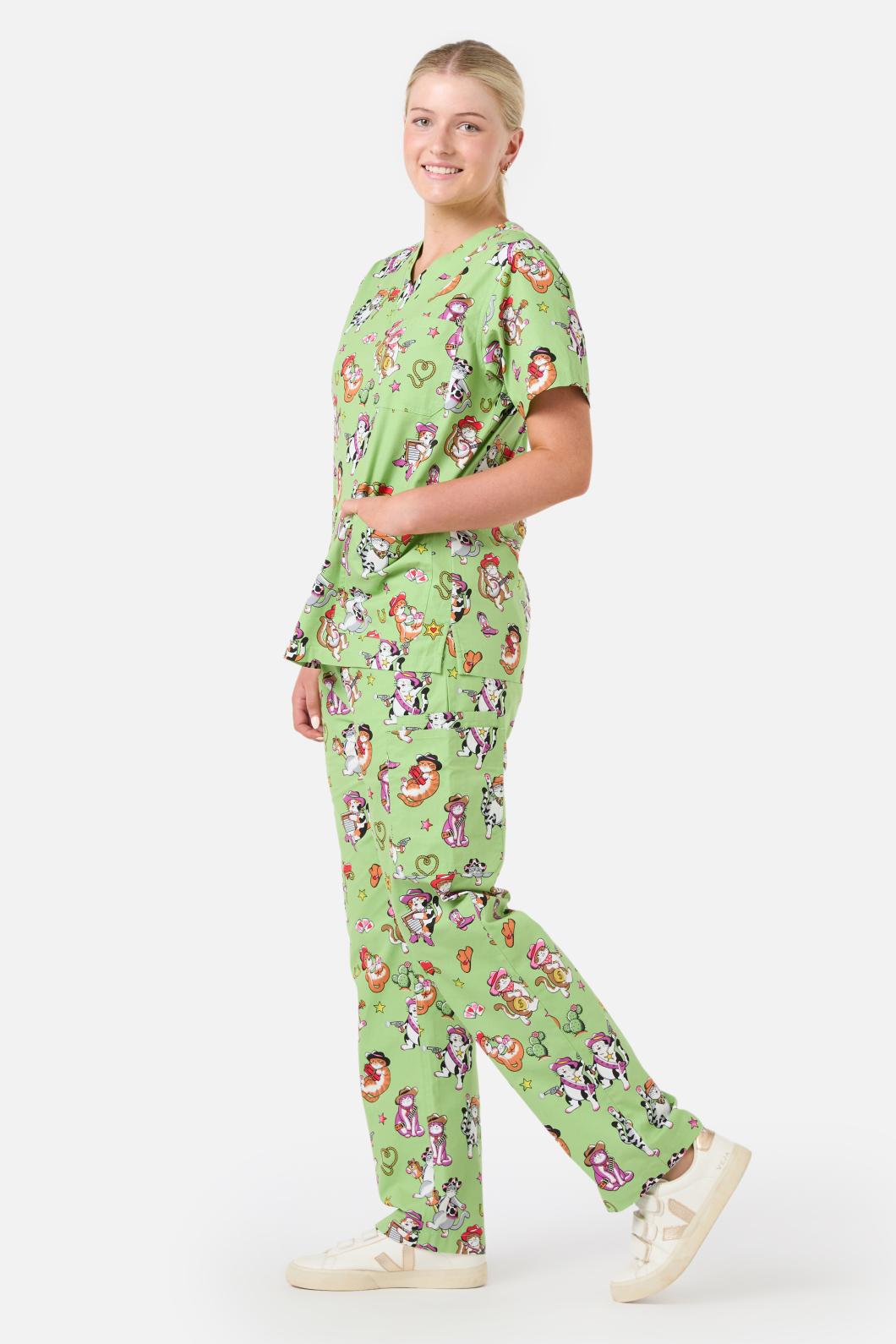 Dangerfield - Meowdy Scrub Set - green