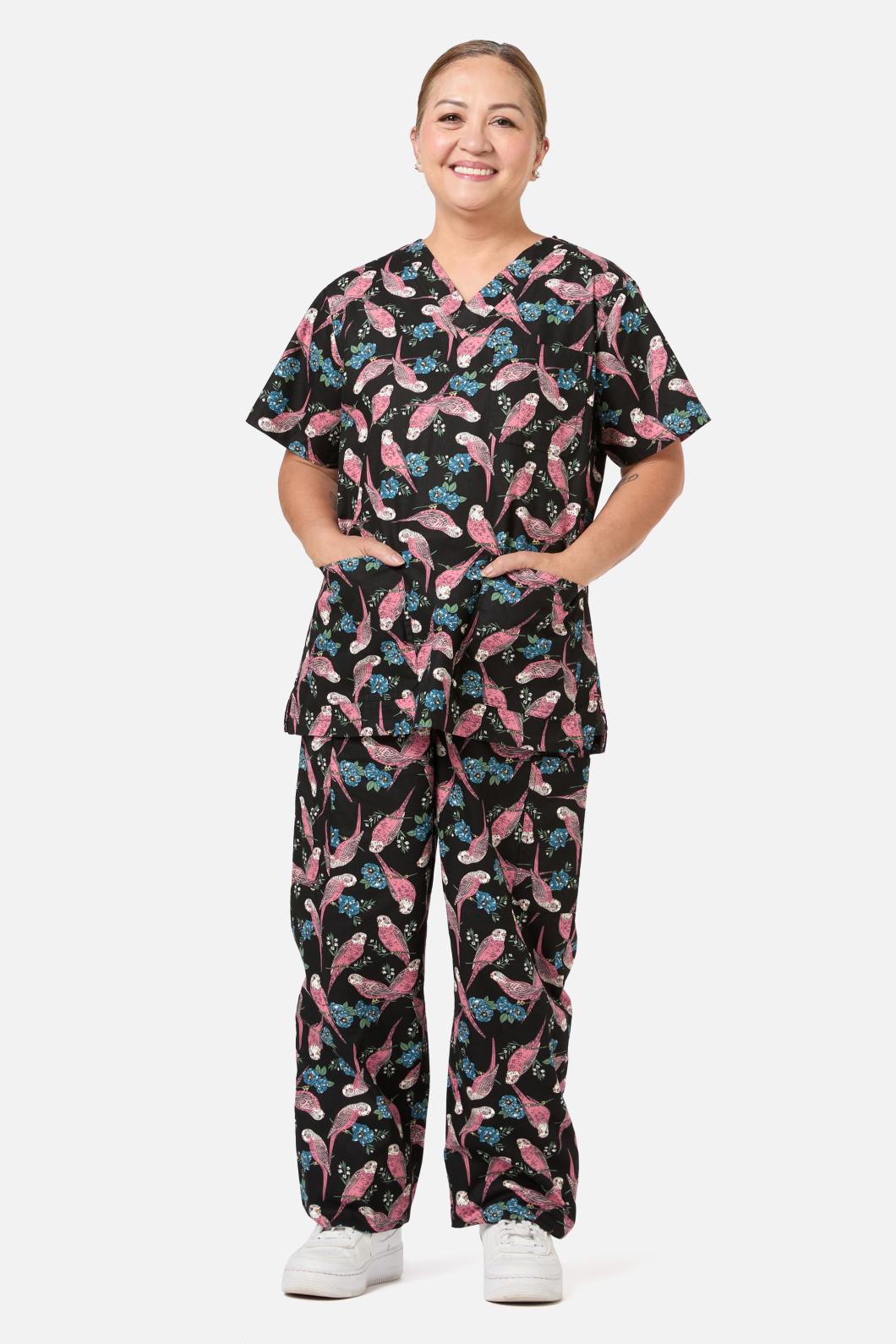 Love Scrubs - Budgie Love Top & PantScrubSet - black