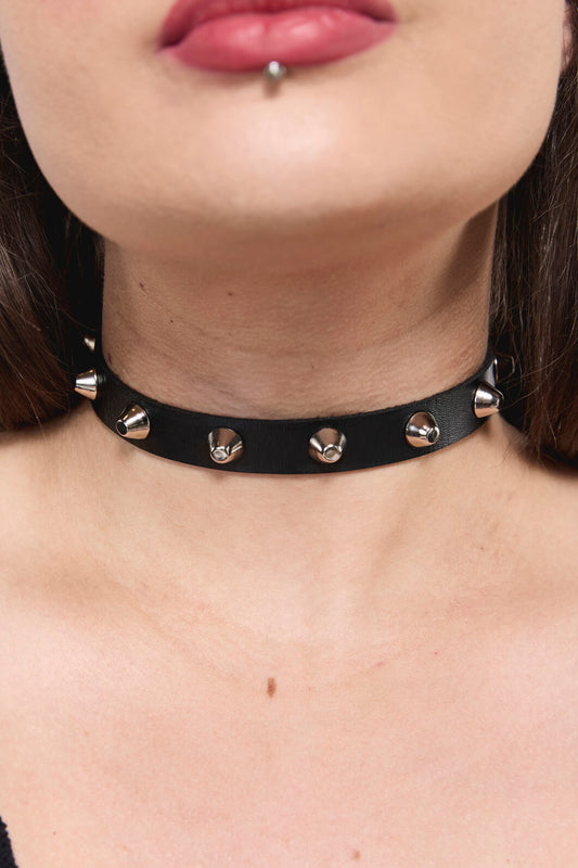 Dangerfield - Flat Spike Choker - black