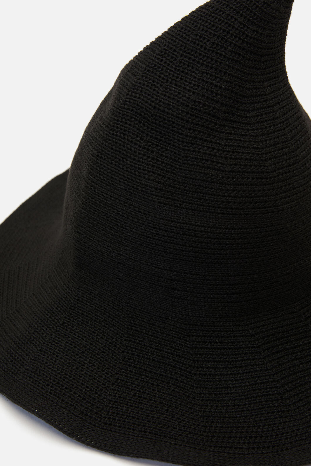 Dangerfield - Black Witch Hat - black