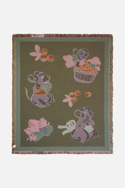 Dangerfield - Hamper Throw - pink