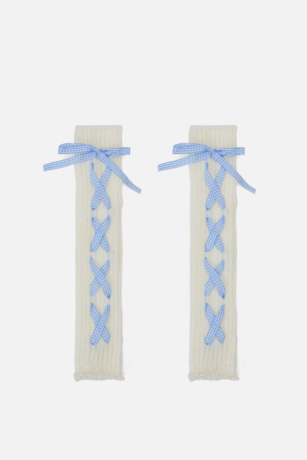 Dangerfield - White Lace Up Leg Warmers - white