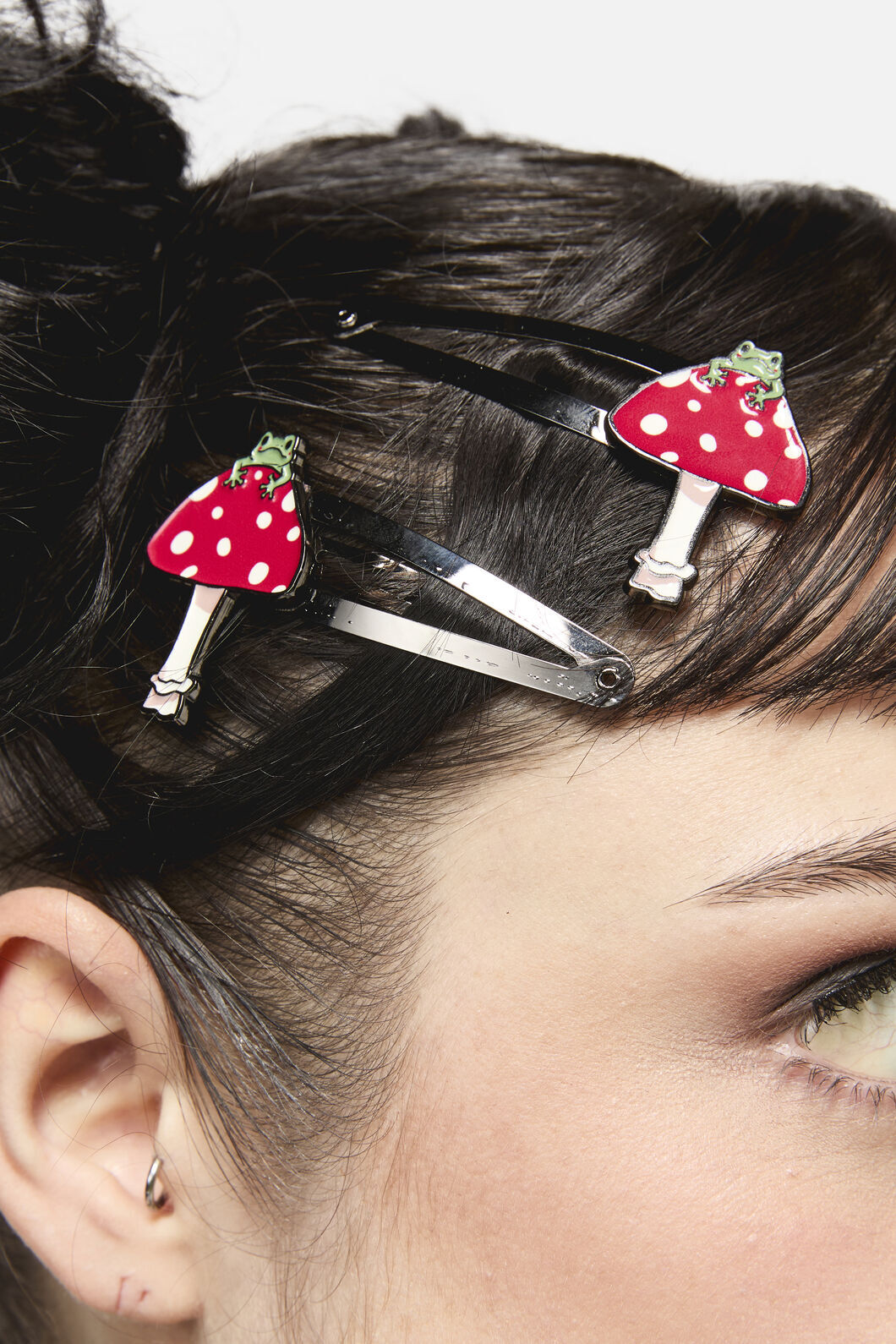 Dangerfield - Frog Shroom Hair Clips - red