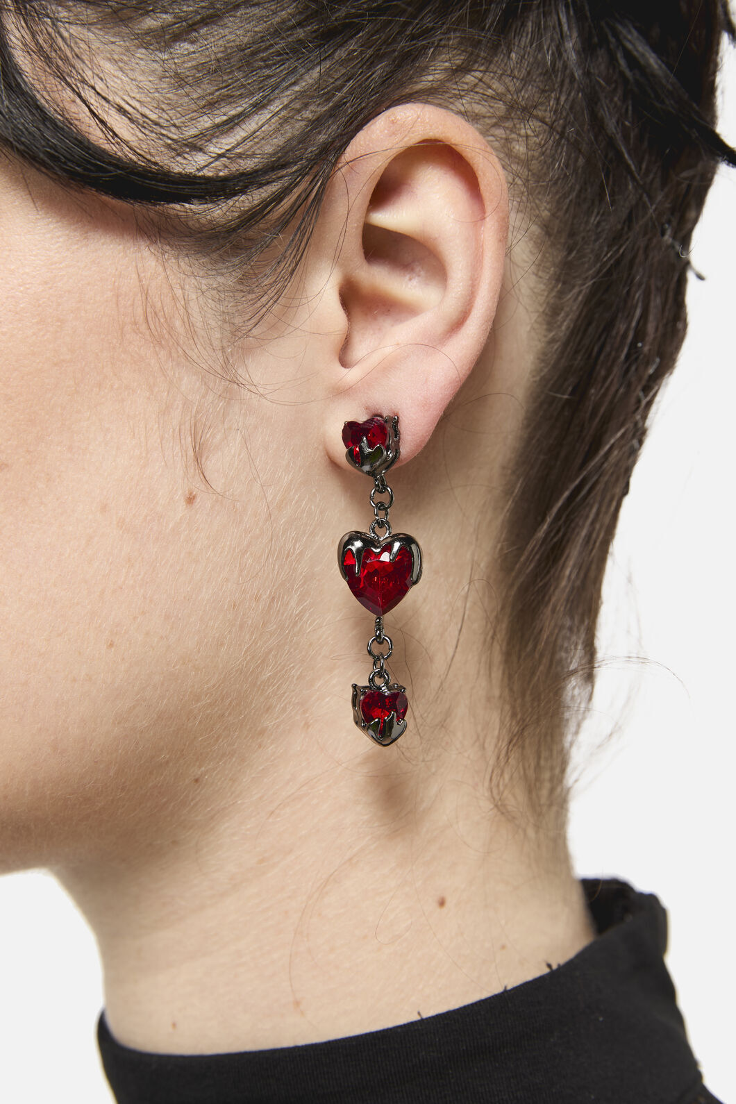 Dangerfield - Bleeding Heart Earrings - red