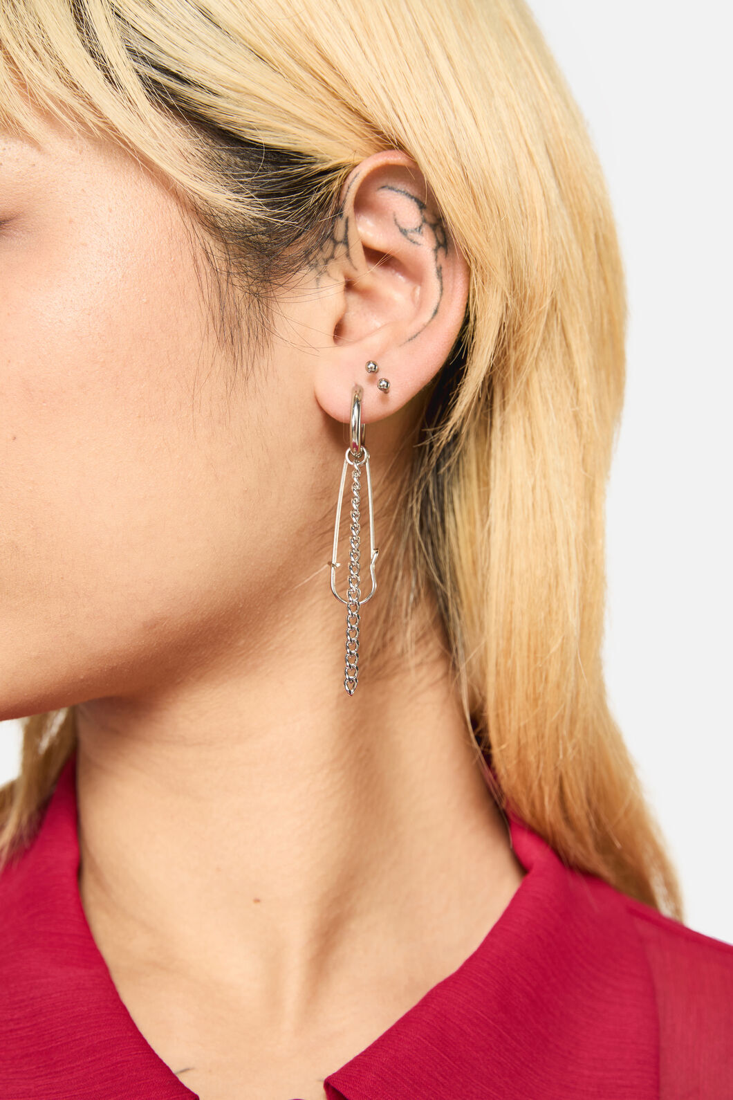 Dangerfield - Kilt Pin Earrings - silver