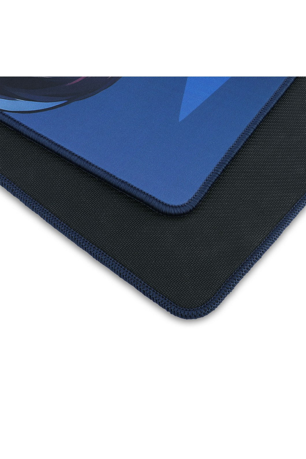 P046 L Aki L, Mousepad