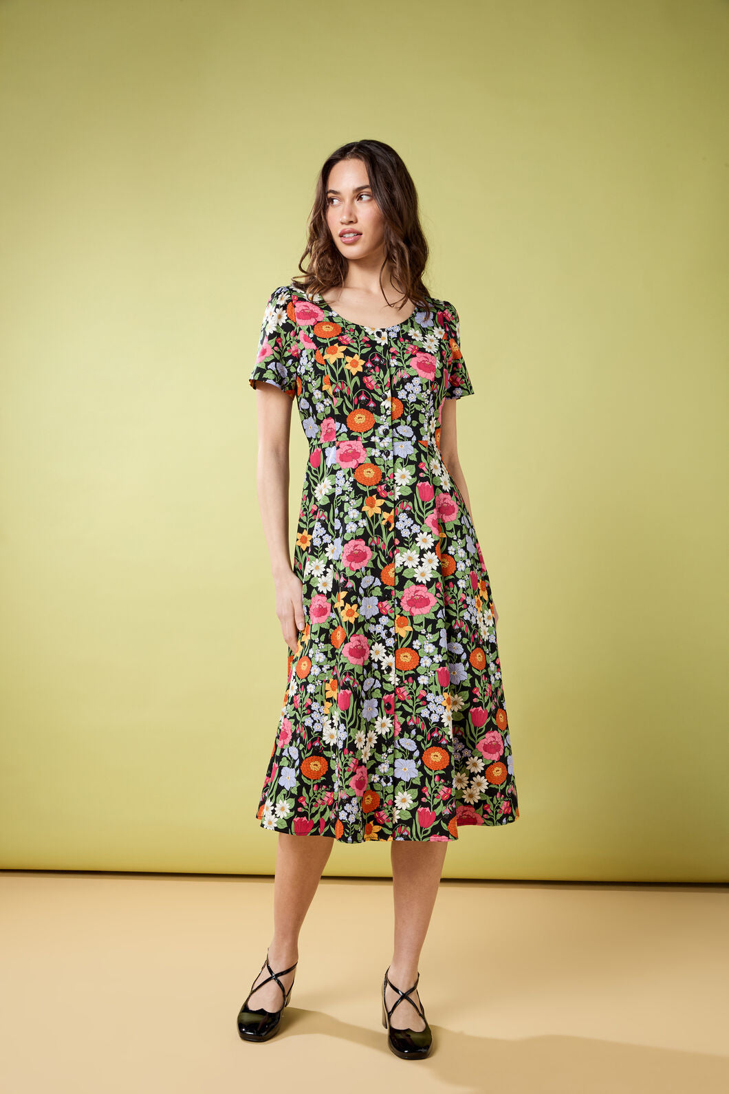 Princess Highway - Floral Field Midi Dress - black