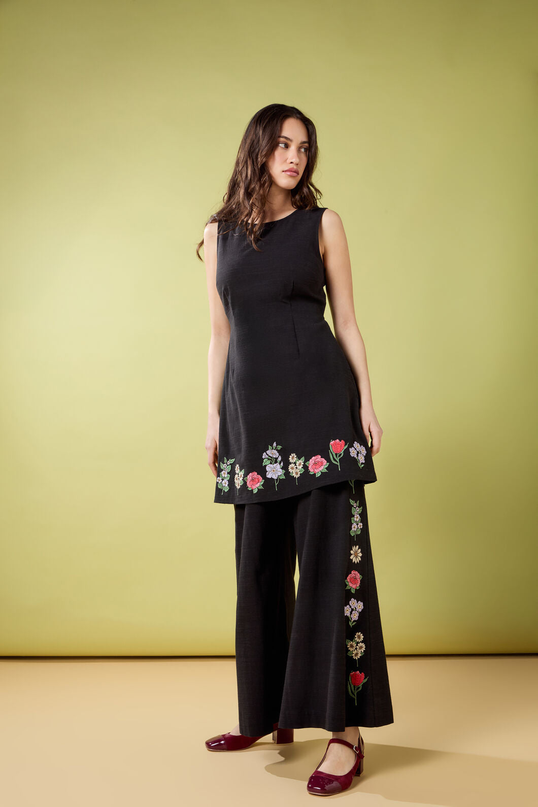 Princess Highway - Fleur Embroidered Shift Dress - black