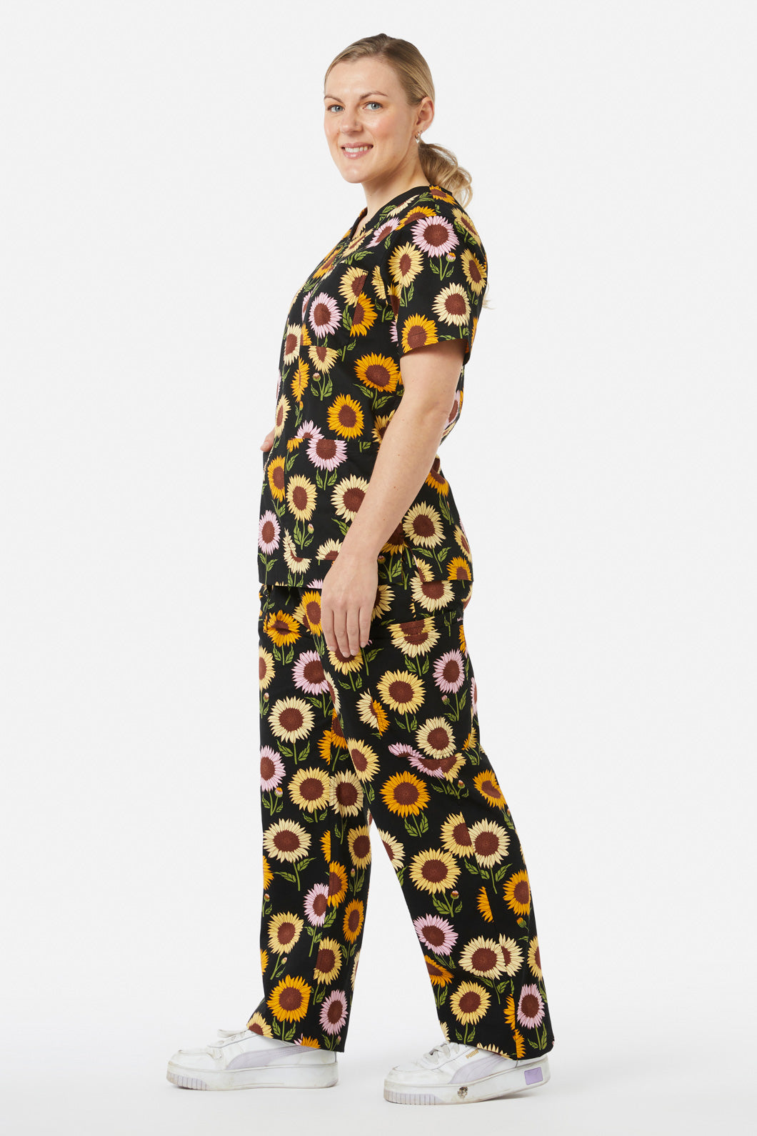 Princess Highway - Sunflower Scrub Set - black