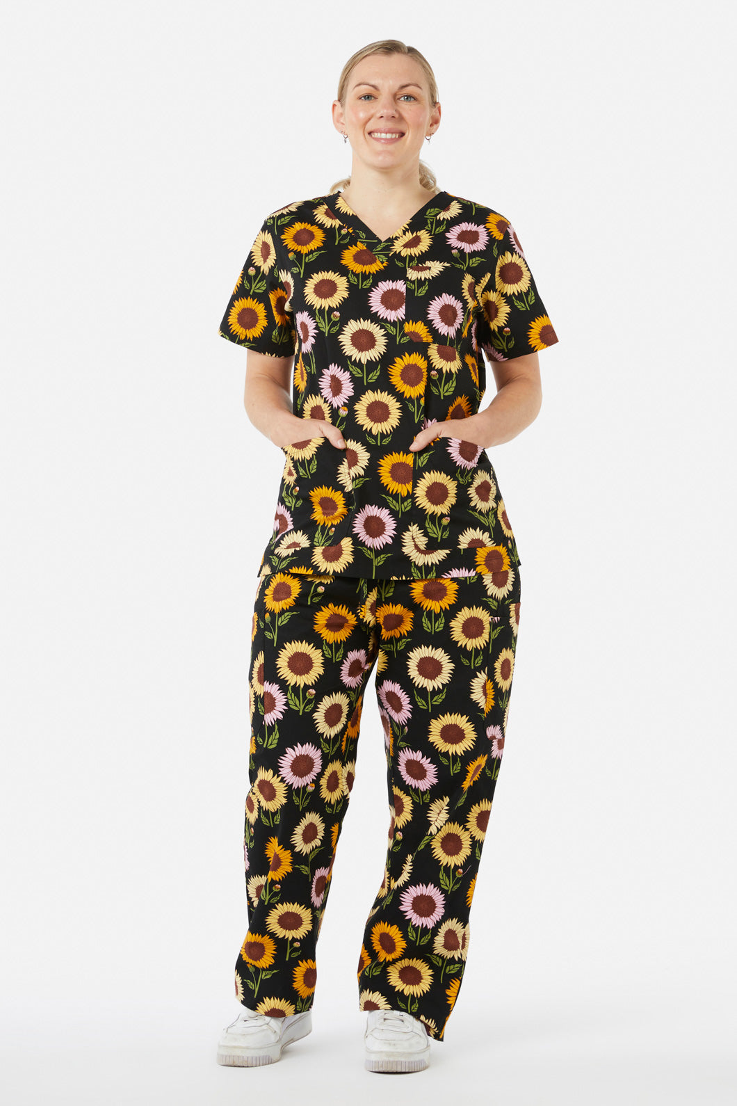 Princess Highway - Sunflower Scrub Set - black