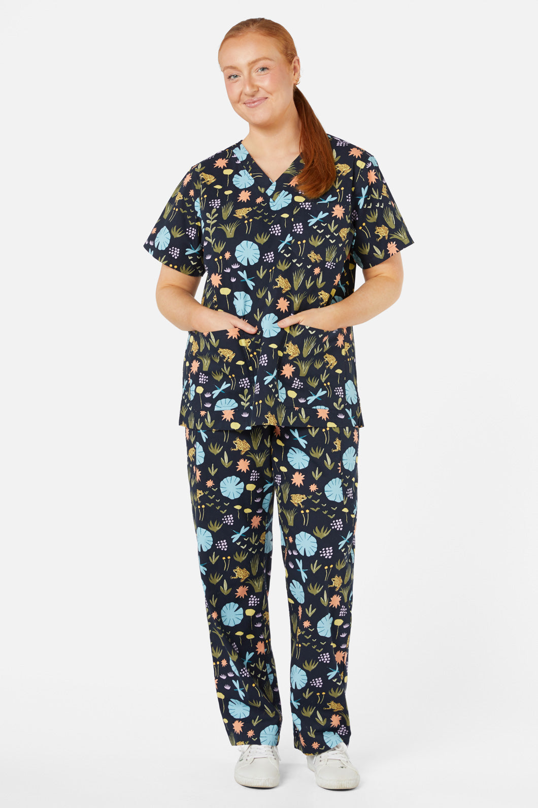 Love Scrubs - Yellow Spotted Tree Frog Scrub Set - navy