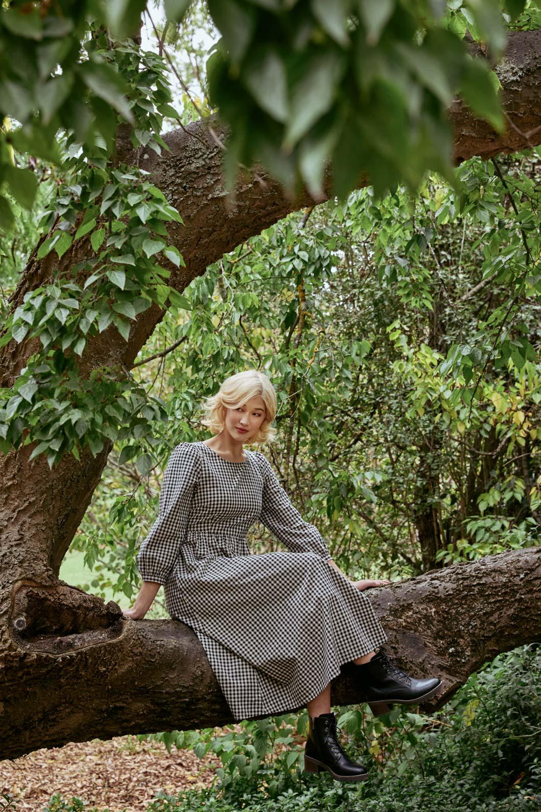 Princess Highway - Renae Check Midi Dress - black