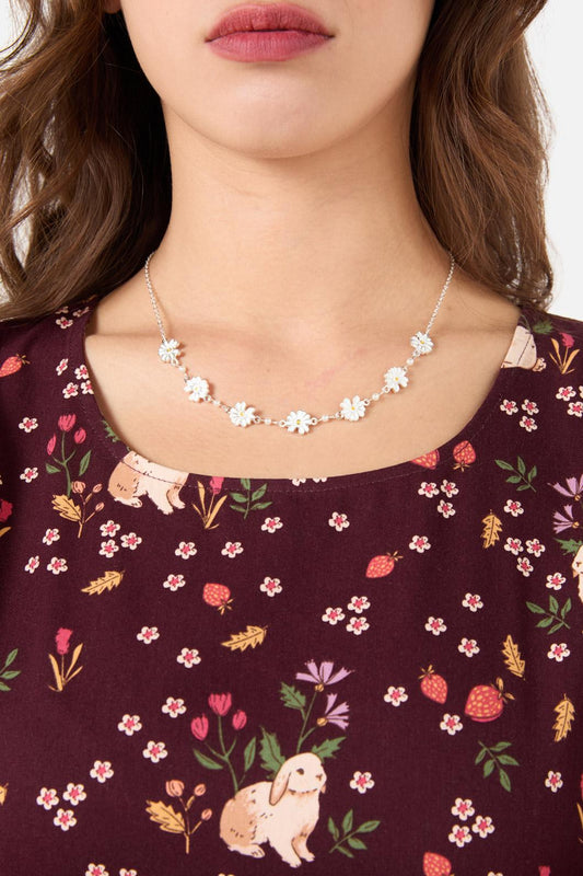 Princess Highway - Delicate Daisy Necklace - white