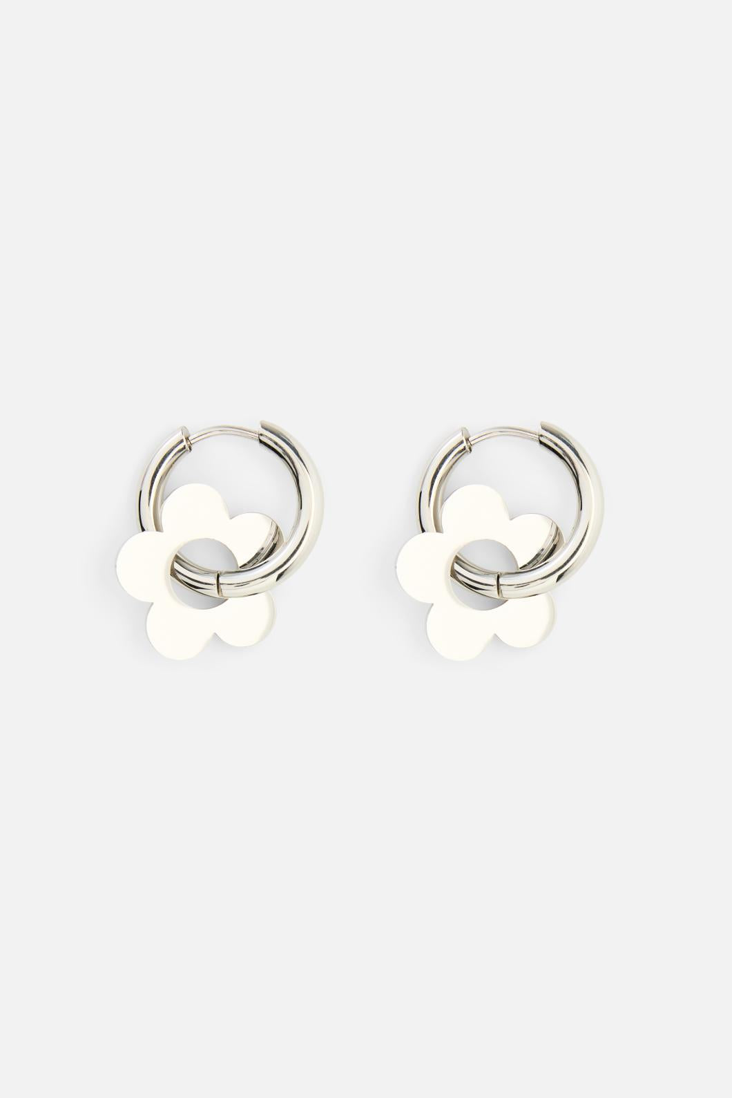 Princess Highway - Silver Flower Earrings - silver