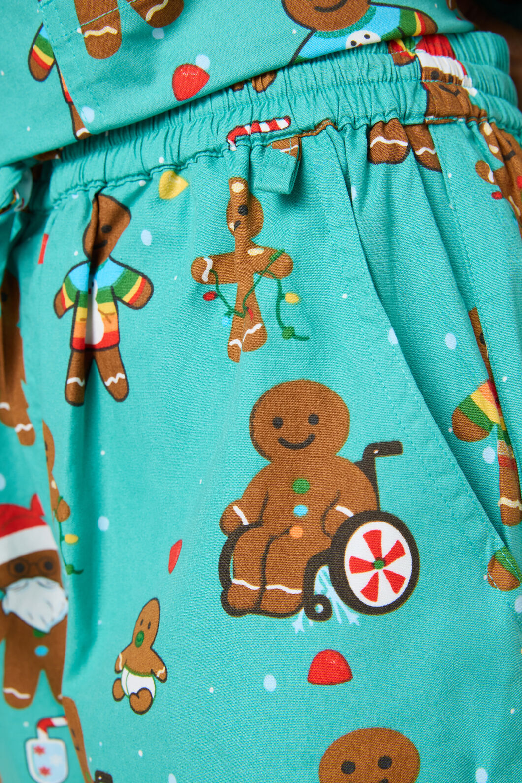 Scrubs With Love - GINGERBREAD SCRUB SET - teal