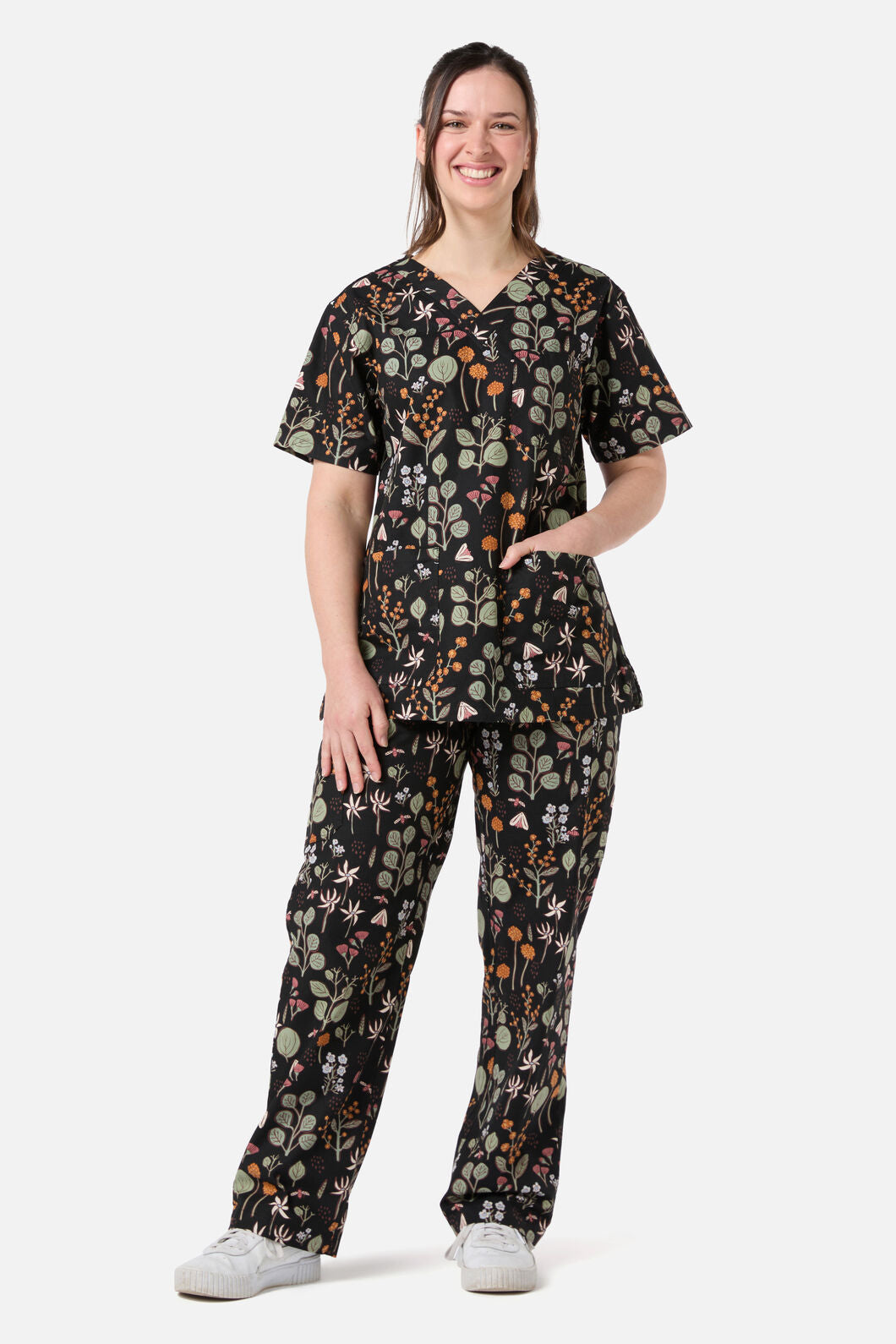 Scrubs With Love - Botanical Scrub Set - black