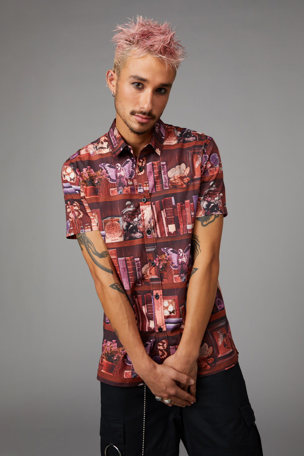 Black Friday - Bookish Print Short Sleeve Shirt - multi