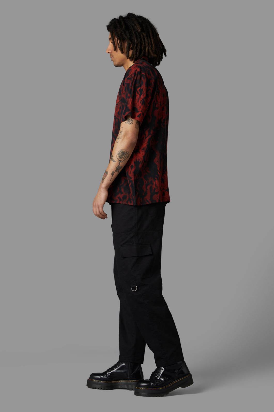 Black Friday - Up In Flames Short Sleeve Shirt - red