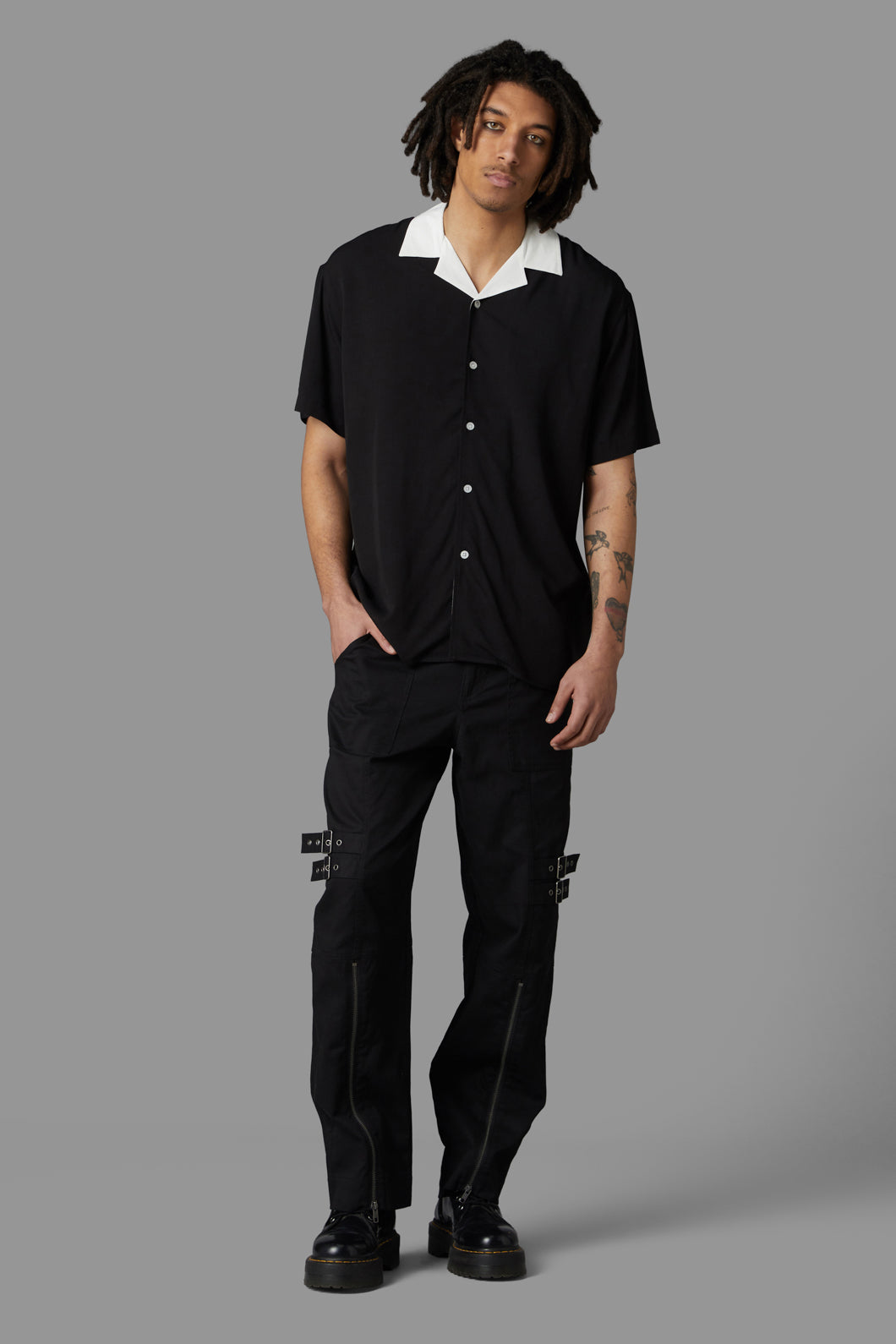 Black Friday - Contrast Collar Short Sleeve Shirt - black