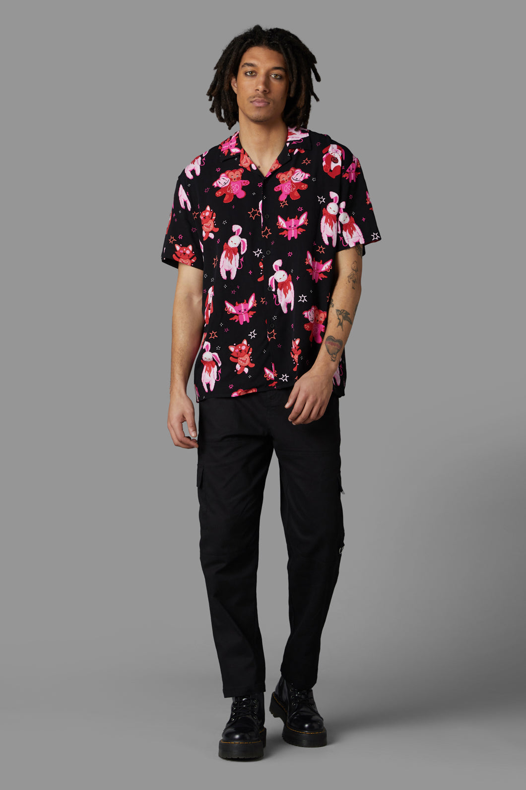 Black Friday - Stay Creepy Short Sleeve Shirt - black