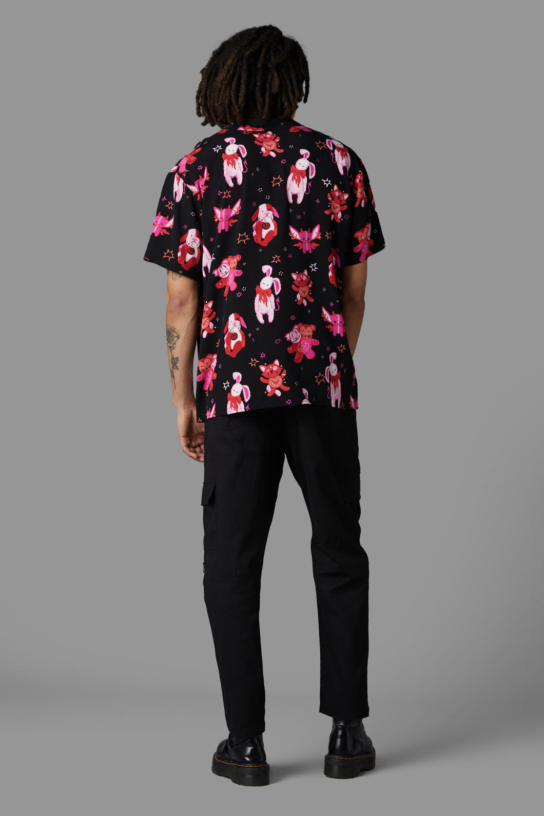 Black Friday - Stay Creepy Short Sleeve Shirt - black