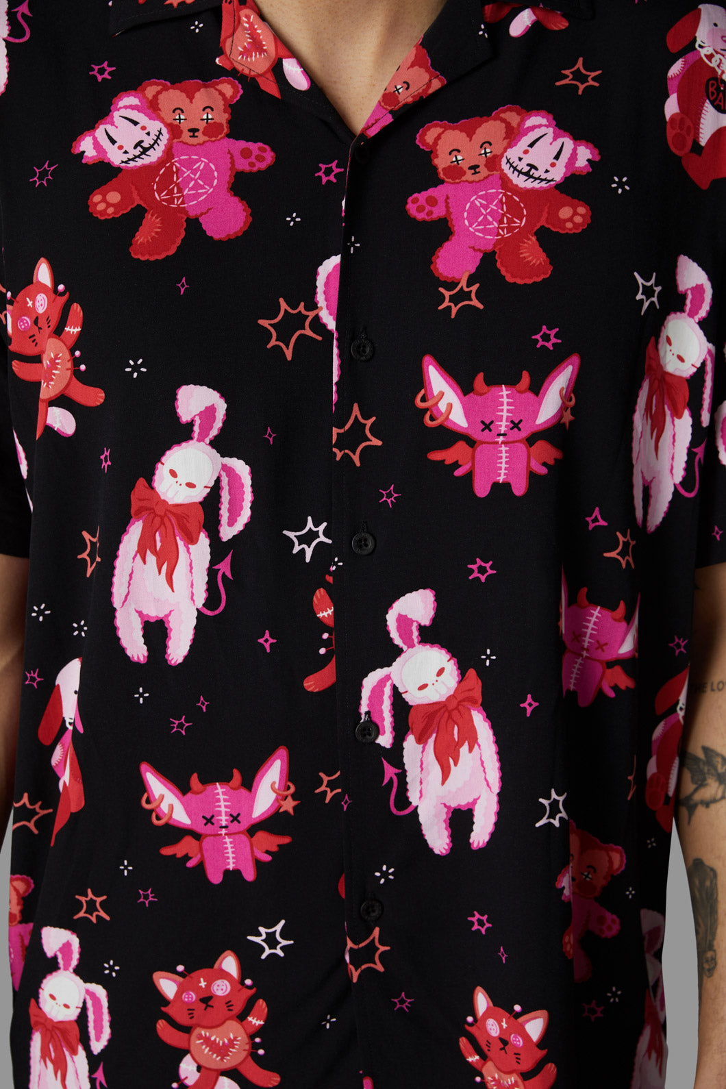 Black Friday - Stay Creepy Short Sleeve Shirt - black