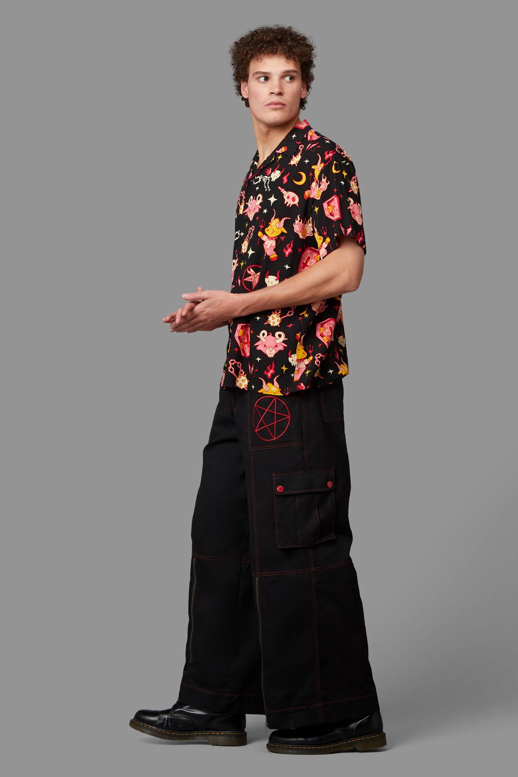 Black Friday - Hellish Short Sleeve Shirt - black