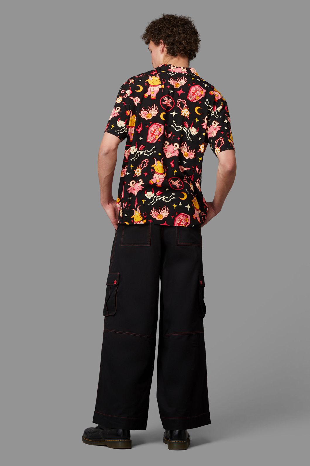 Black Friday - Hellish Short Sleeve Shirt - black