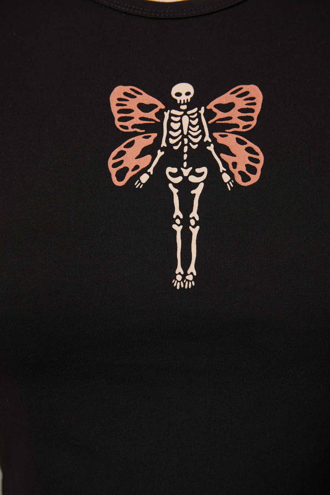 Black Friday - The Fae Tee - black
