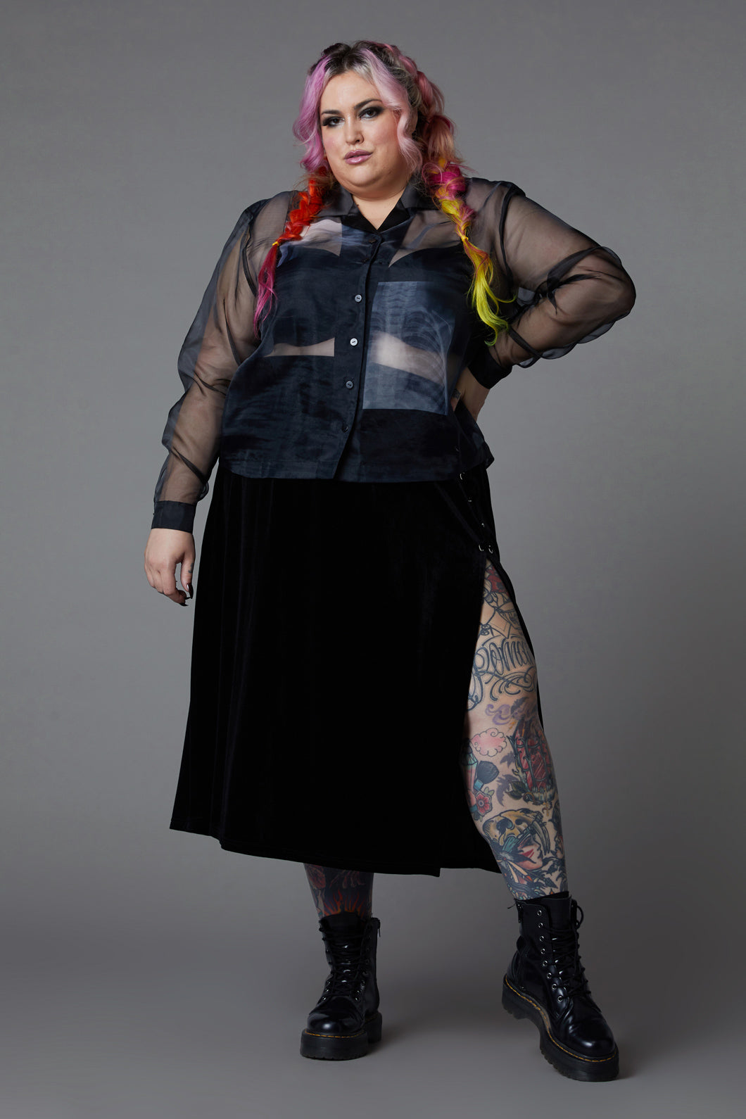Black Friday - Curve X-Ray Print Blouse - black