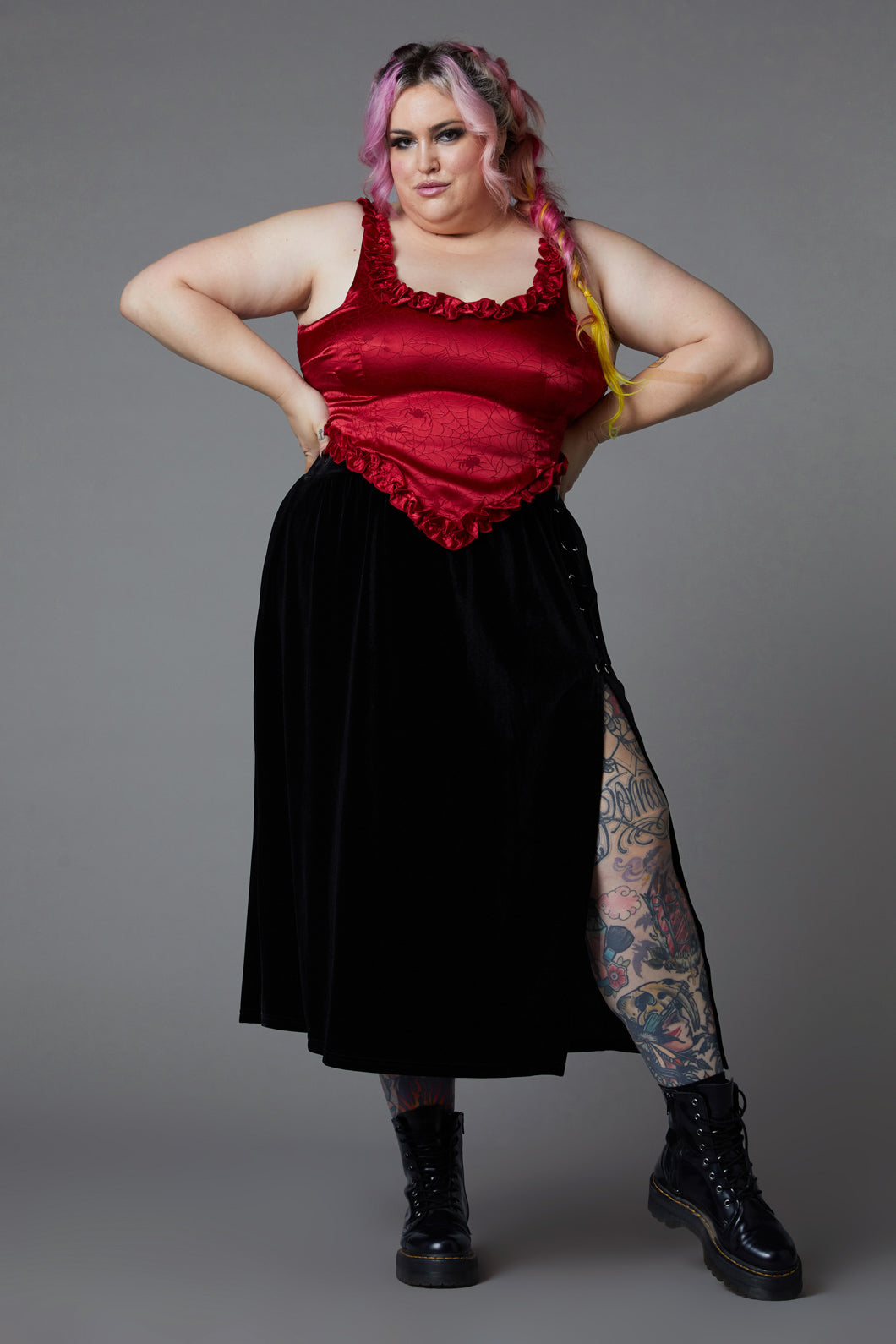 Black Friday - Curve Nadja Gothic Corset Top - red