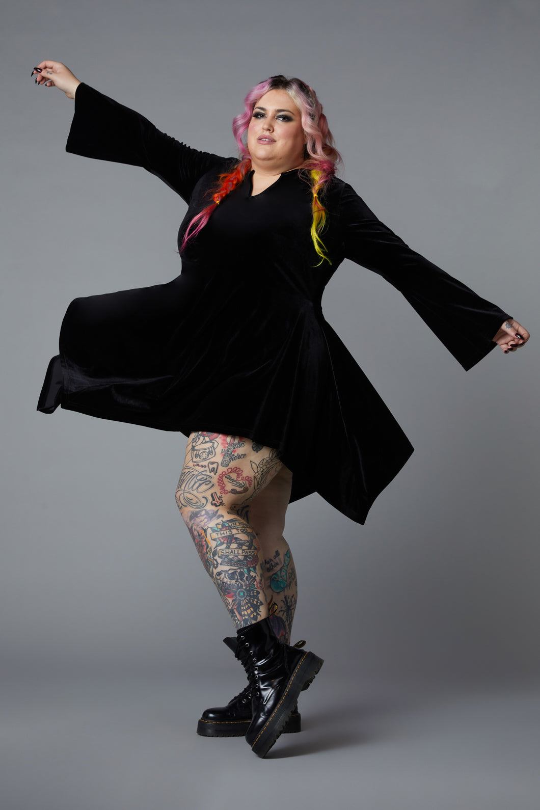 Black Friday - Curve Sallie Dress - black