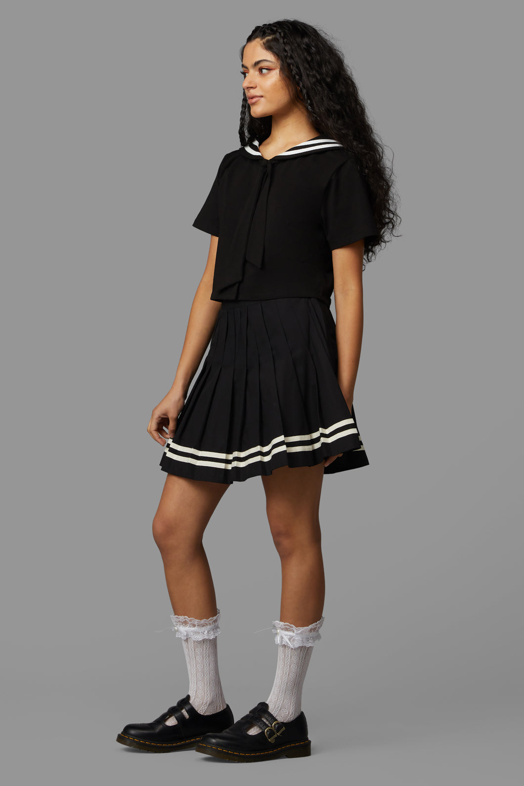 Black Friday - Spaced Out Top - black