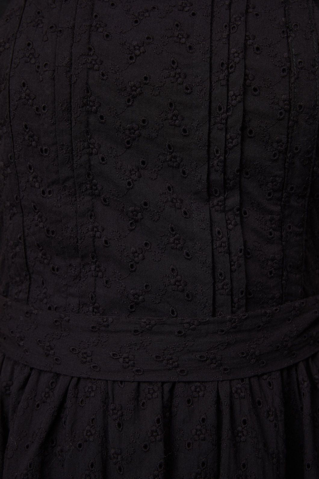 Black Friday - Jenna Pinafore - black
