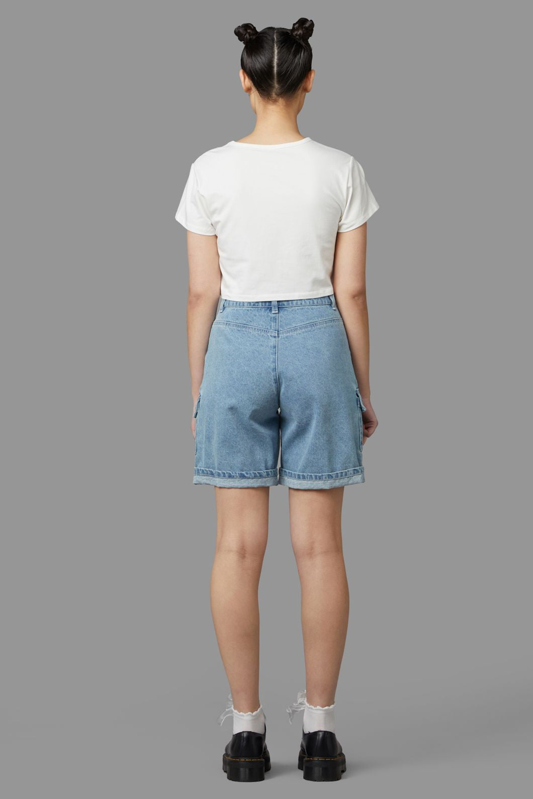 Black Friday - Pond Tee - cream