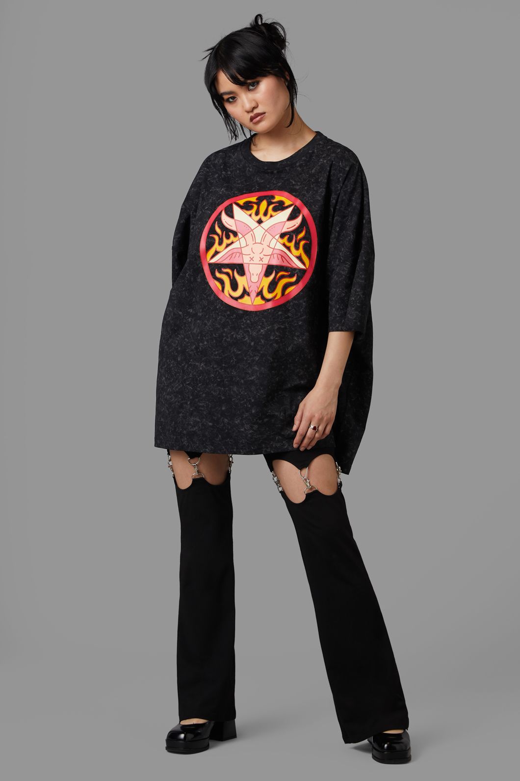 Black Friday - Hot In Here Tee - black