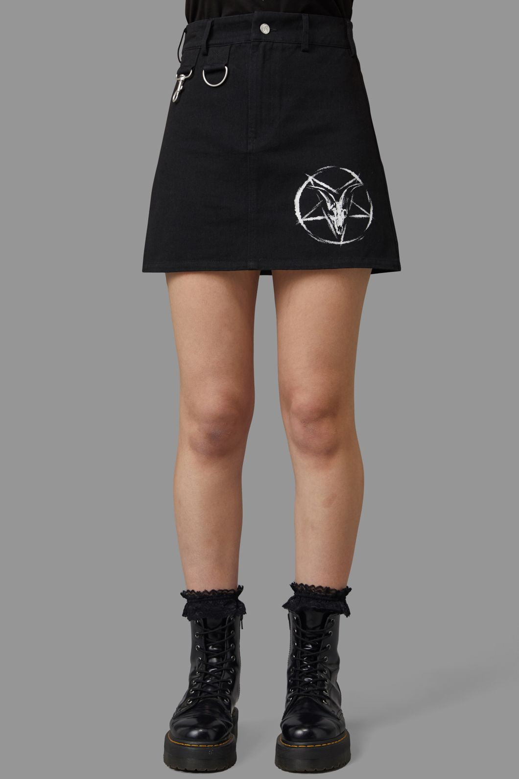 Black Friday - Jaywalker Cargo Skirt - black