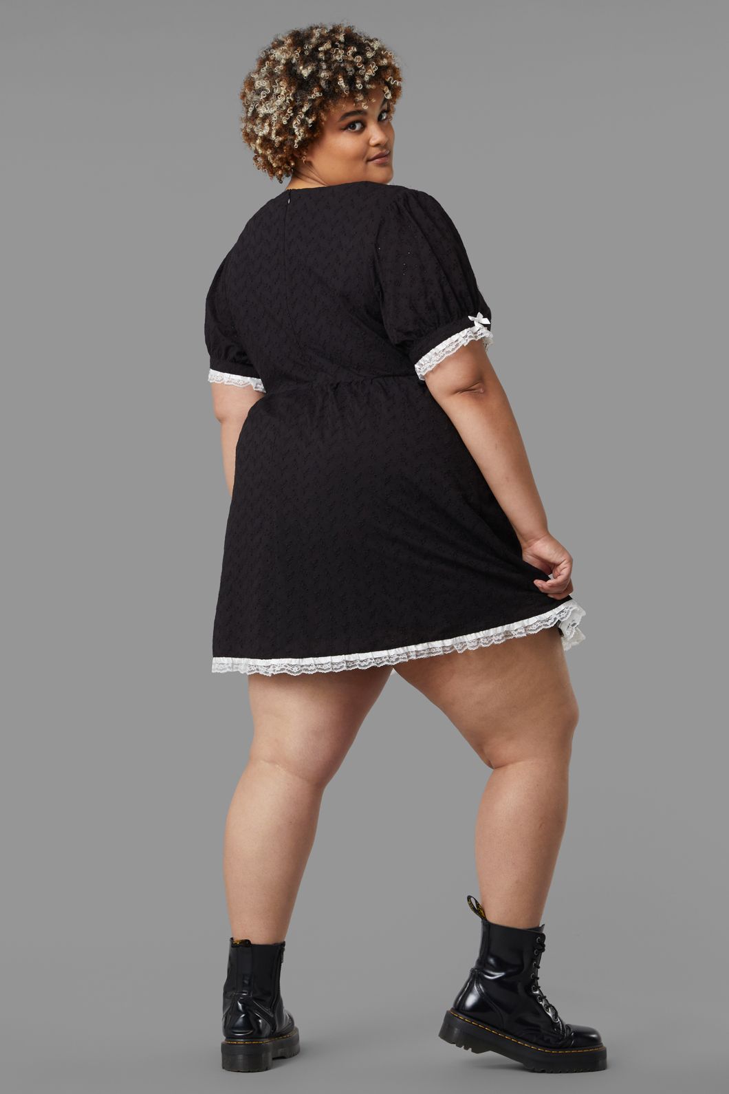 Black Friday - Curve Tululah Dress - black