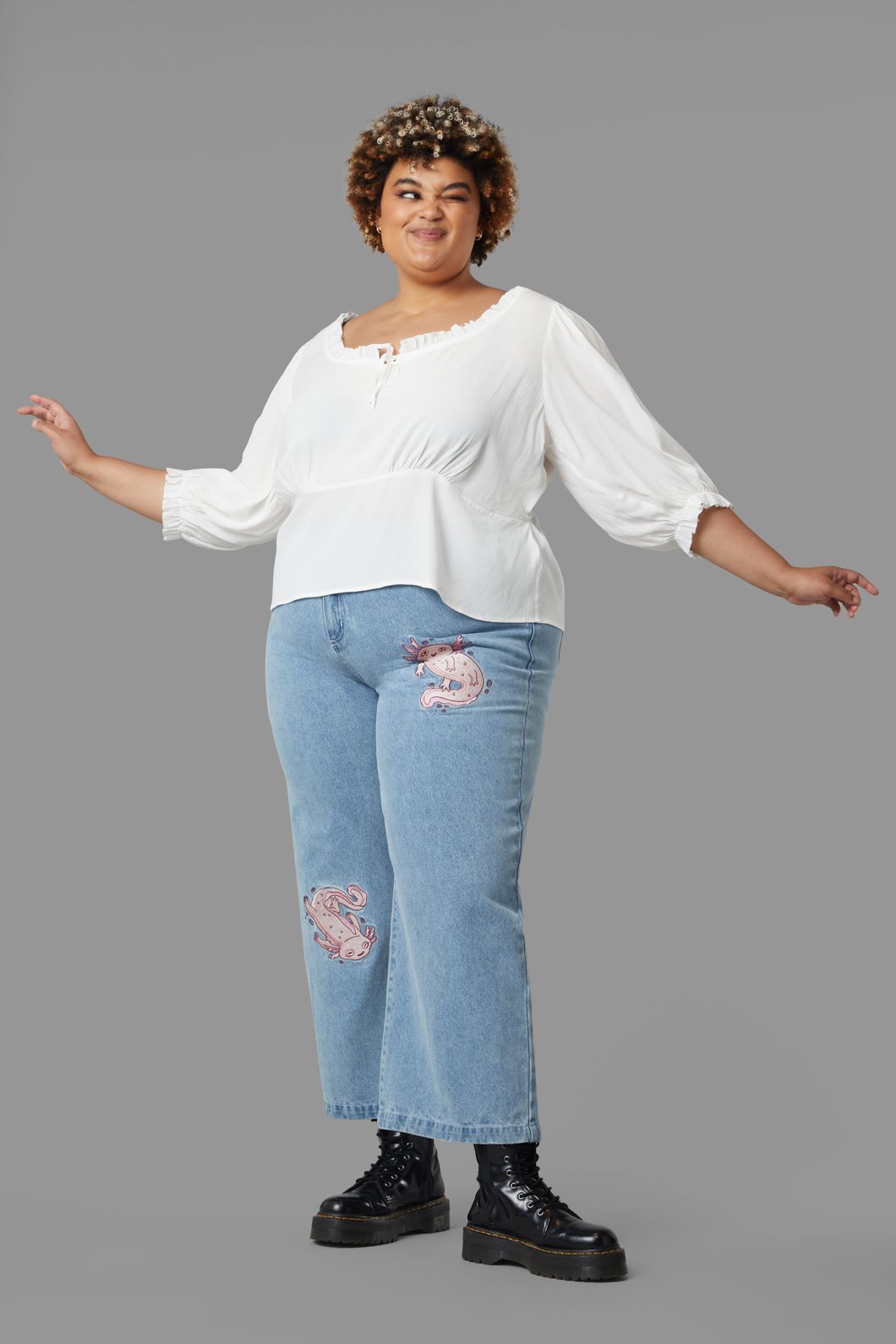 Black Friday - Curve Lily Pad Blouse - cream