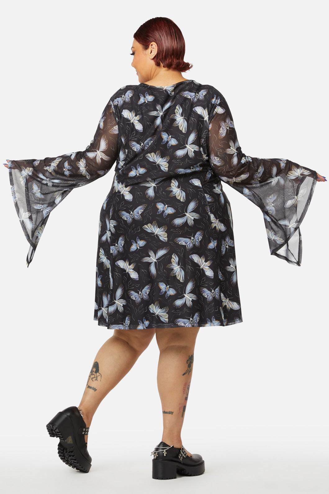 Black Friday - Curve Larvae Mesh Dress - black