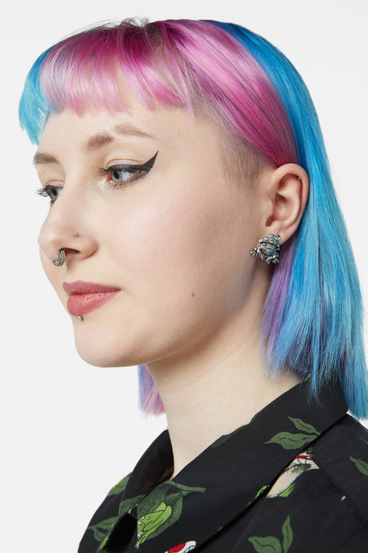 Black Friday - Froggy Shroom Studs - silver