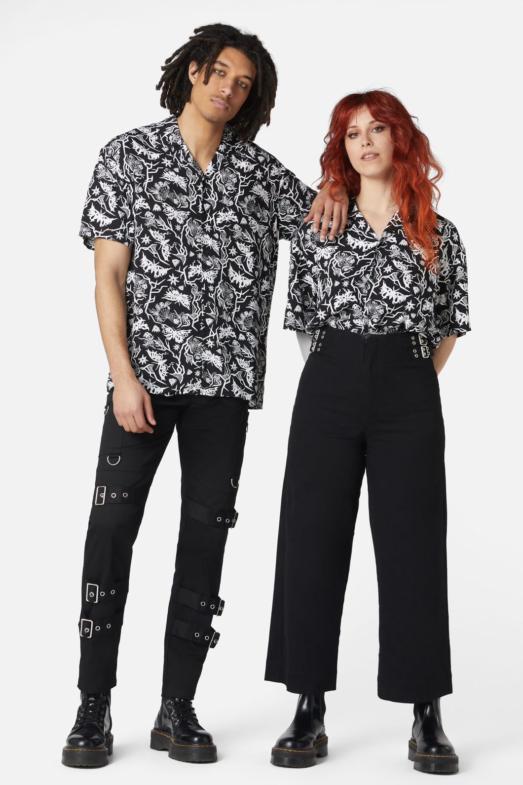 Dangerfield - To The Butterflies Printed Short Sleeve Shirt - black-white