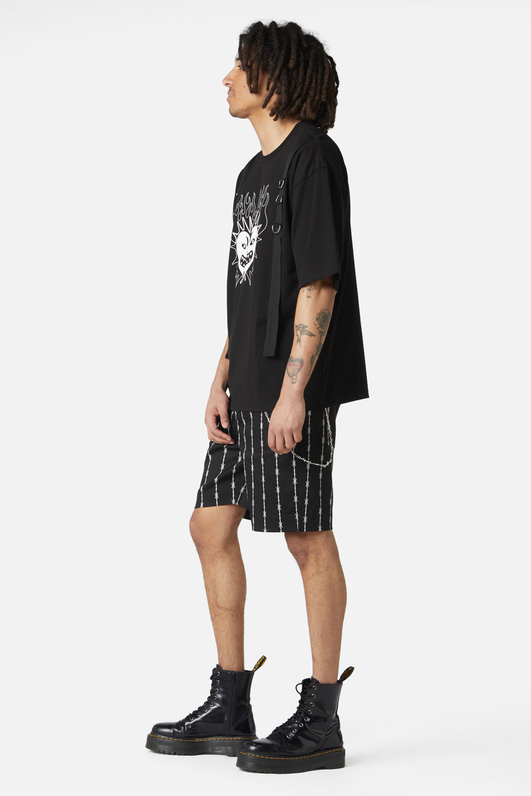 Dangerfield - The End D-Ring Tee - black